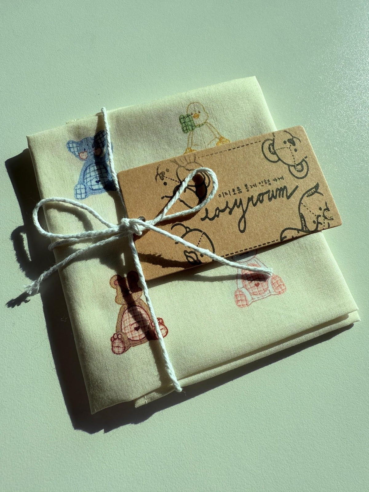 Handkerchief